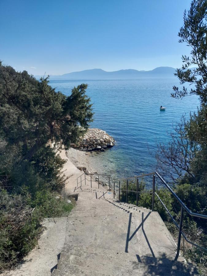 Apartmants Matic Podaca Esterno foto