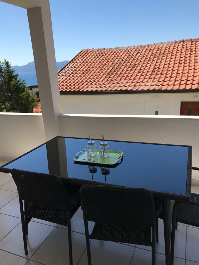 Apartmants Matic Podaca Esterno foto