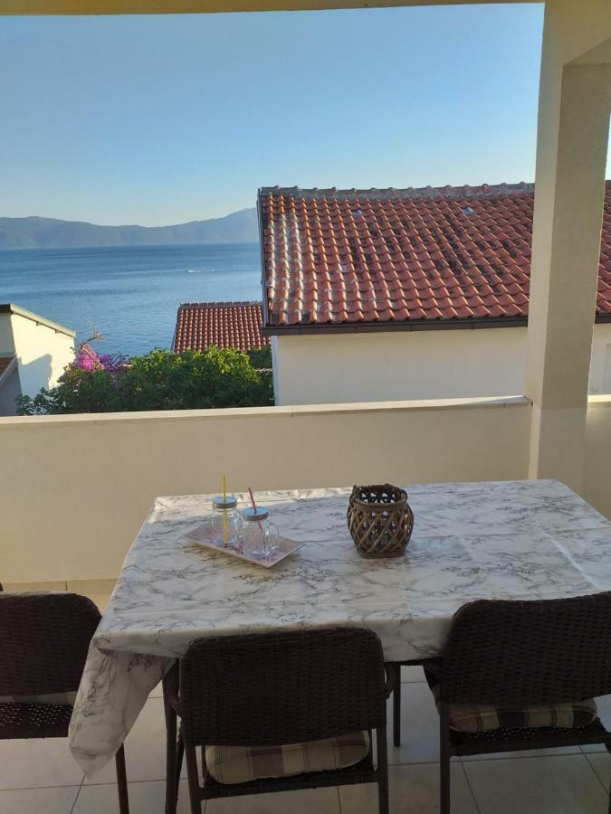 Apartmants Matic Podaca Esterno foto